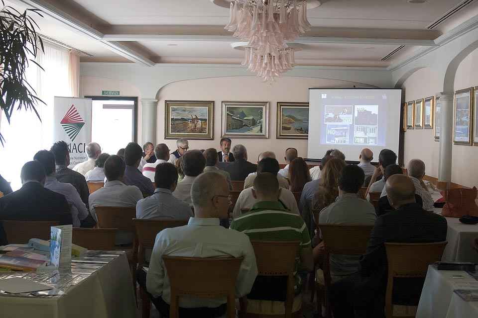 Il pubblico e la sala