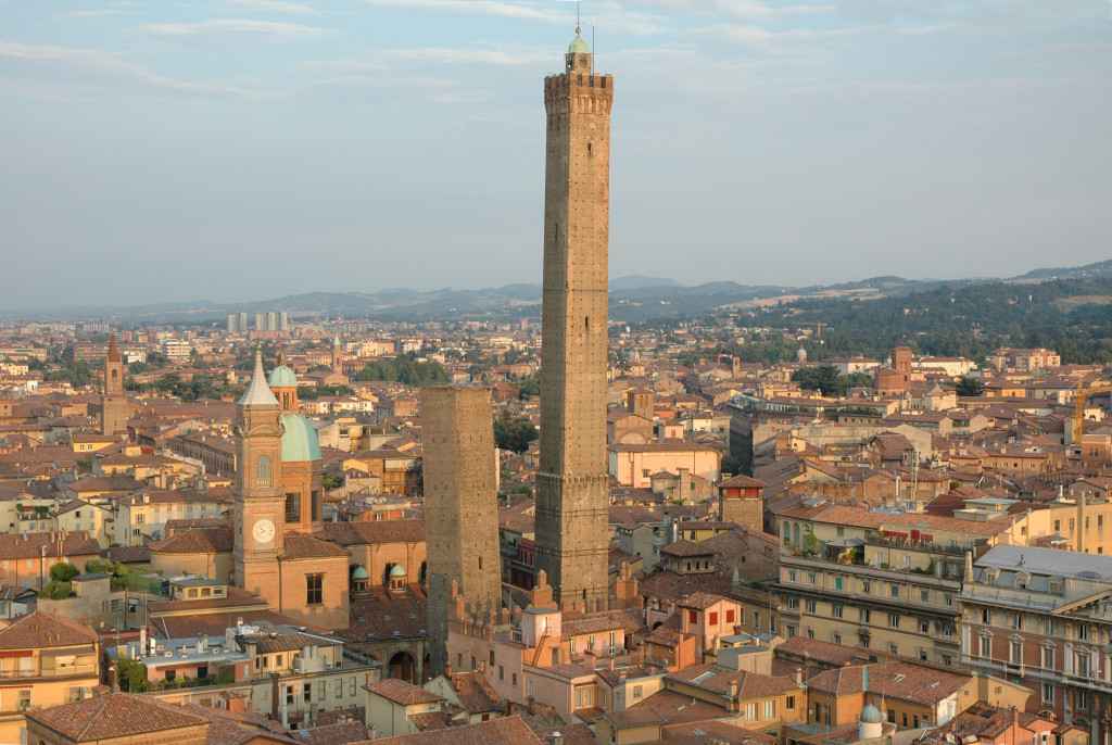 Bologna-Due-Torri